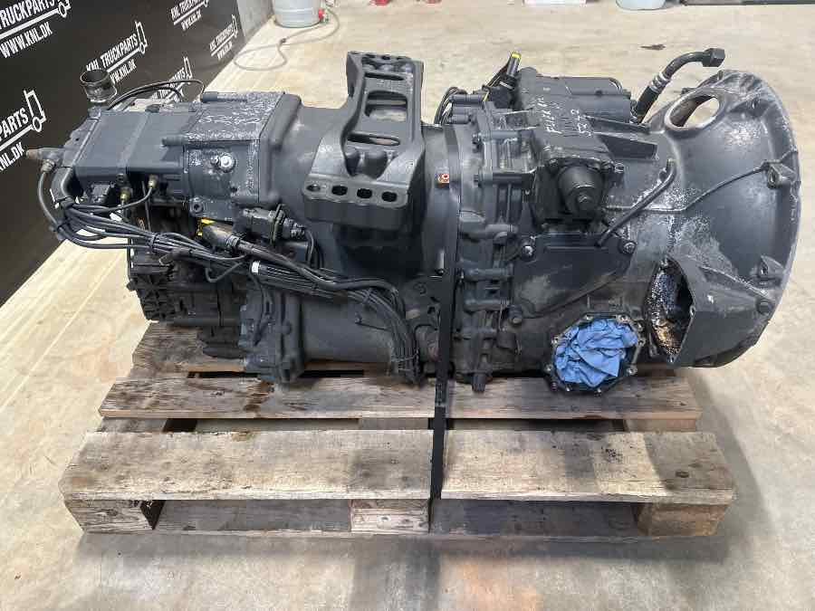 SCANIA GEARBOX GRSO905R TMS2 R4100D // 2475809 - Boîte de vitesse pour Camion: photos 4 SCANIA GEARBOX GRSO905R TMS2 R4100D // 2475809 - Boîte de vitesse pour Camion: photos 4