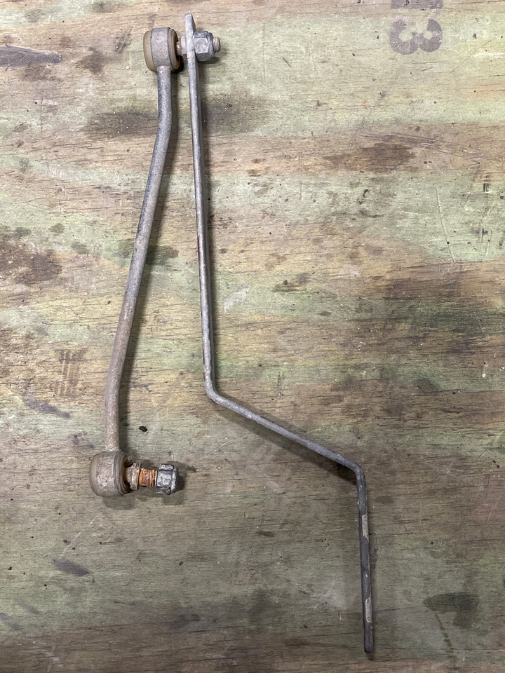SCANIA LEVER ARM - Suspension pour Camion: photos 1 SCANIA LEVER ARM - Suspension pour Camion: photos 1