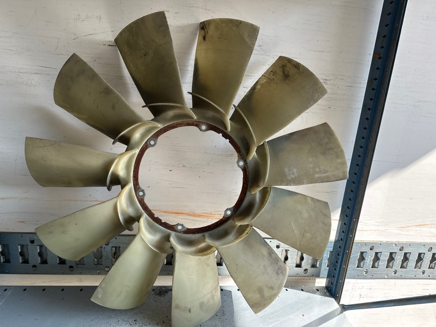 SCANIA VISKOS FAN 1765187 - Système de refroidissement pour Camion: photos 3 SCANIA VISKOS FAN 1765187 - Système de refroidissement pour Camion: photos 3