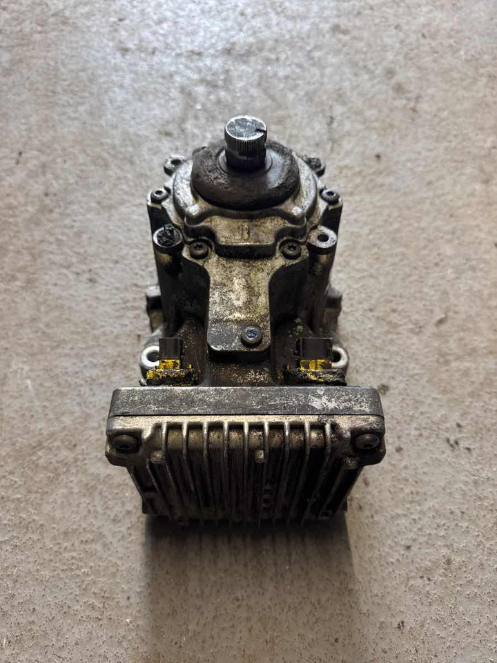 VOLVO DYNAMIC STEERING 21476493 - Commande de gouvernail pour Camion: photos 1 VOLVO DYNAMIC STEERING 21476493 - Commande de gouvernail pour Camion: photos 1
