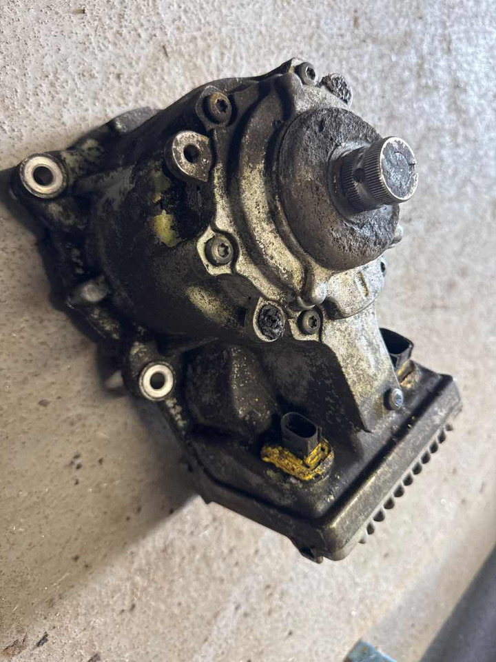 VOLVO DYNAMIC STEERING 21476493 - Commande de gouvernail pour Camion: photos 3 VOLVO DYNAMIC STEERING 21476493 - Commande de gouvernail pour Camion: photos 3
