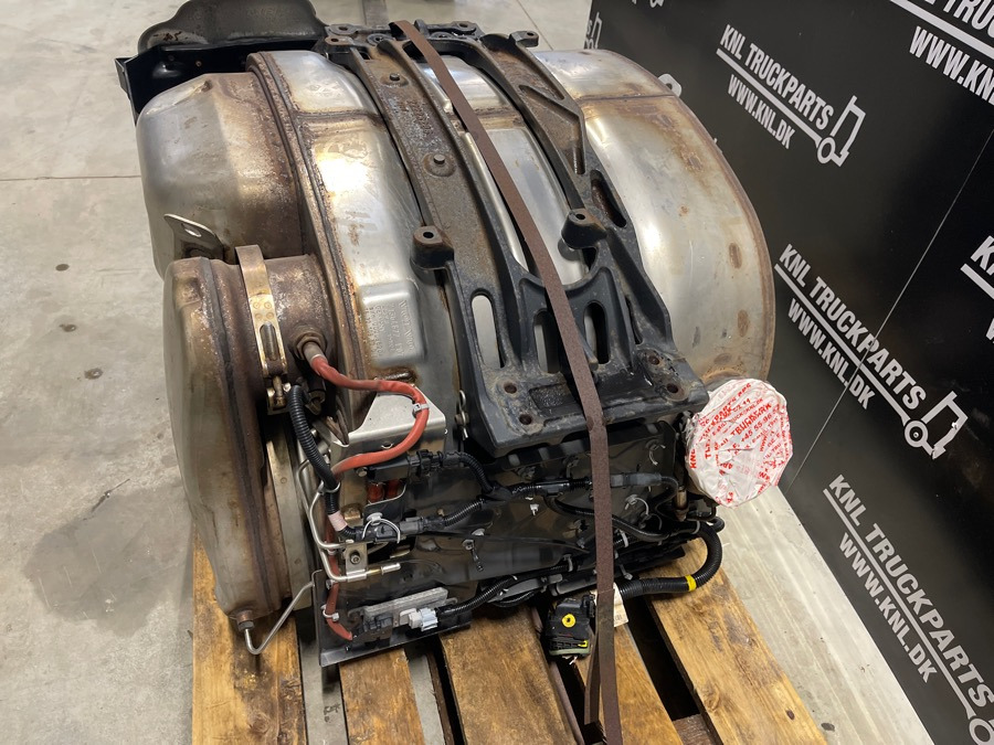 VOLVO KATALYSATOR 21364822 P07 - Système d'échappement pour Camion: photos 2 VOLVO KATALYSATOR 21364822 P07 - Système d'échappement pour Camion: photos 2