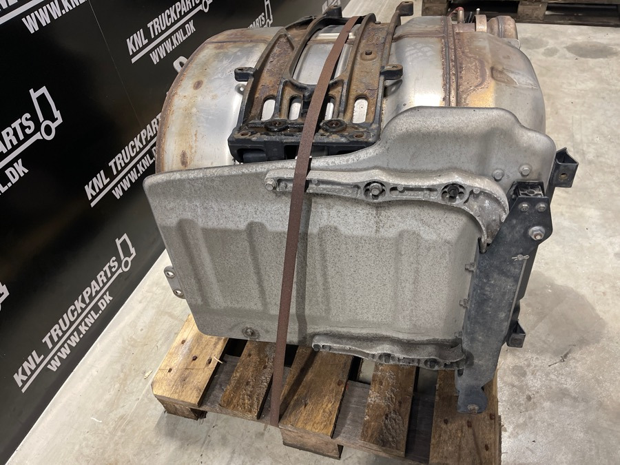 VOLVO KATALYSATOR 21364822 P07 - Système d'échappement pour Camion: photos 3 VOLVO KATALYSATOR 21364822 P07 - Système d'échappement pour Camion: photos 3