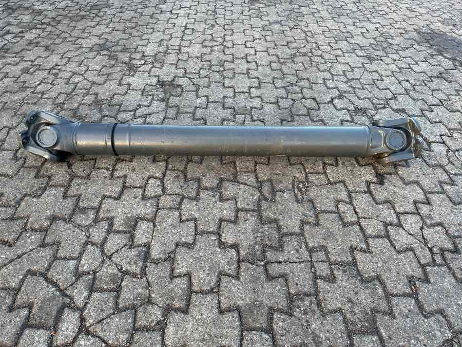VOLVO PROPSHAFT 25817742 - Arbre à cardan pour Camion: photos 1 VOLVO PROPSHAFT 25817742 - Arbre à cardan pour Camion: photos 1