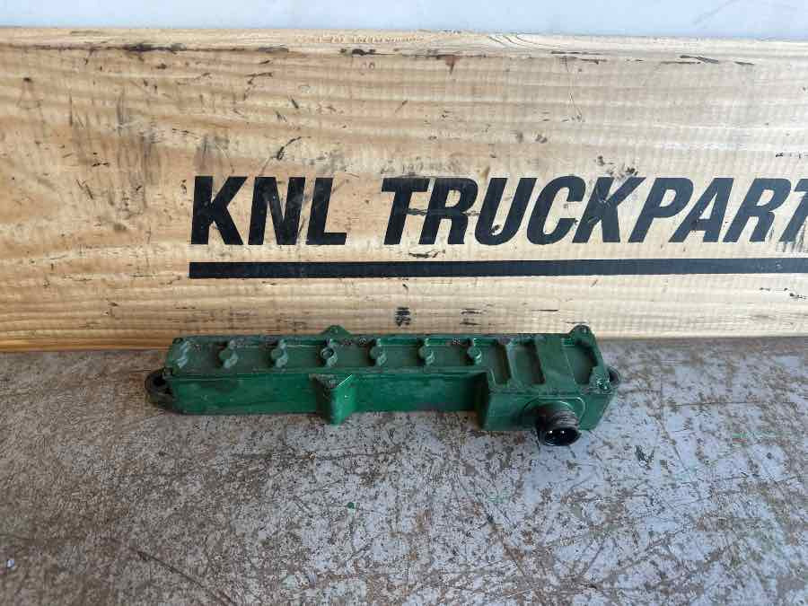 VOLVO STEERING CYLINDER VALVE 21933934 - Valve de frein pour Camion: photos 1 VOLVO STEERING CYLINDER VALVE 21933934 - Valve de frein pour Camion: photos 1