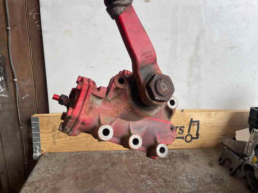 VOLVO STEERING GEAR 250351 - Commande de gouvernail pour Camion: photos 2 VOLVO STEERING GEAR 250351 - Commande de gouvernail pour Camion: photos 2