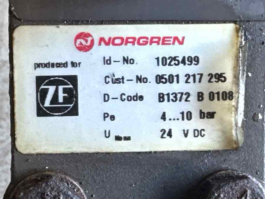 ZF GEARSHIFT 1025499 0501217295 - Boîte de vitesse et pièces pour Camion: photos 3 ZF GEARSHIFT 1025499 0501217295 - Boîte de vitesse et pièces pour Camion: photos 3