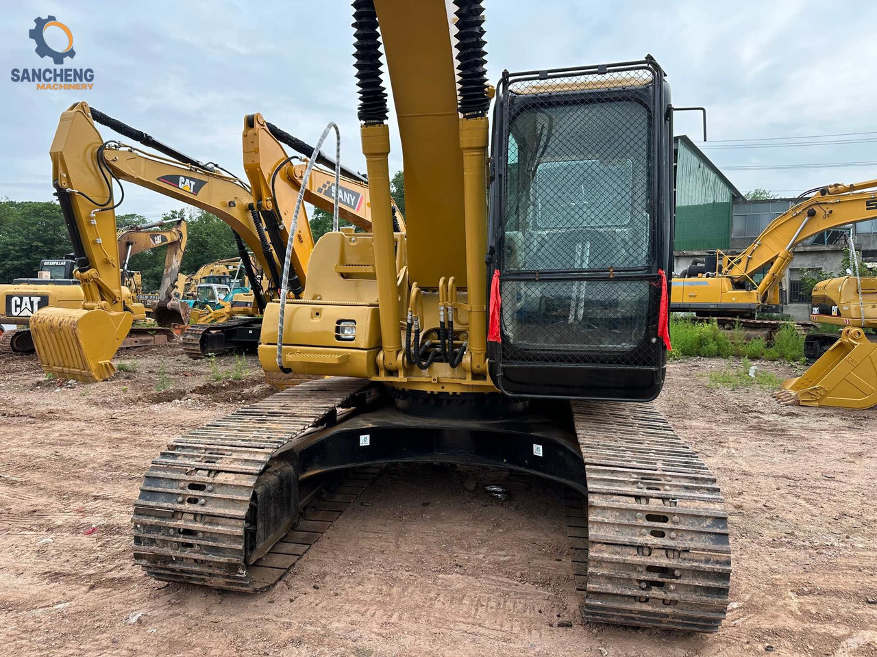 CAT 320CL with hammer - Pelle sur chenille: photos 4 CAT 320CL with hammer - Pelle sur chenille: photos 4
