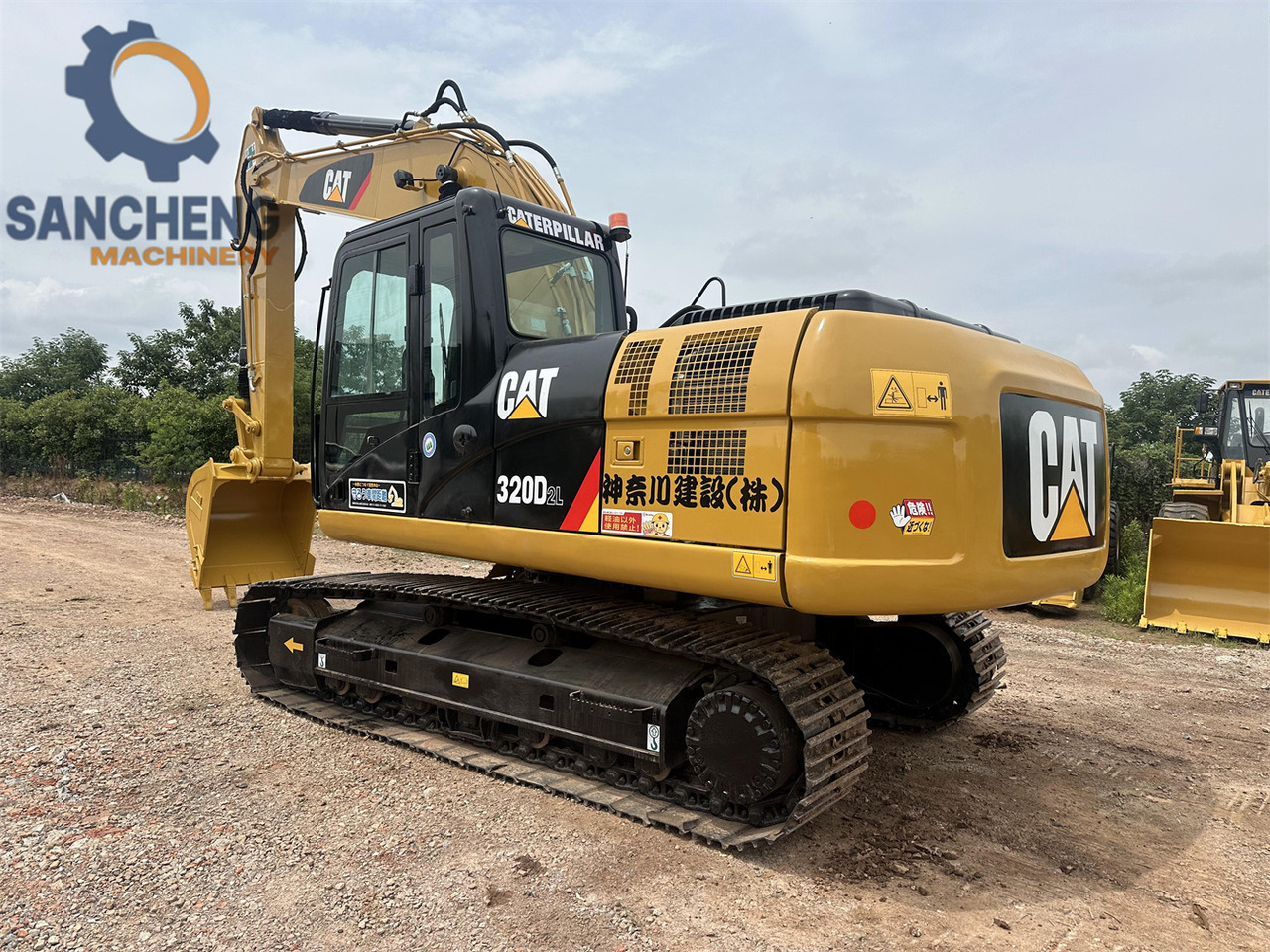 CAT 320DL - Pelle sur chenille: photos 2 CAT 320DL - Pelle sur chenille: photos 2