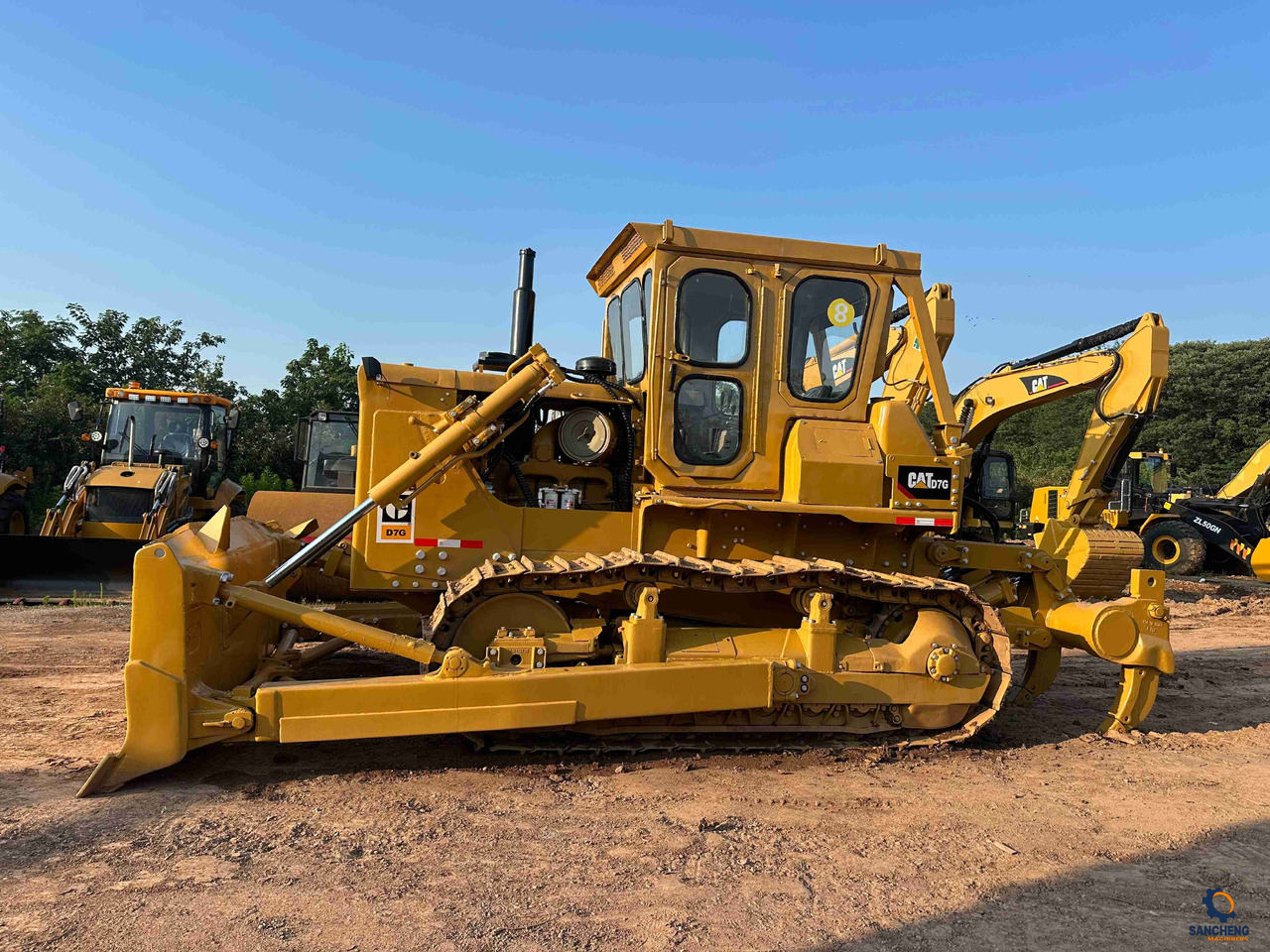 CAT D7G - Bulldozer: photos 4 CAT D7G - Bulldozer: photos 4