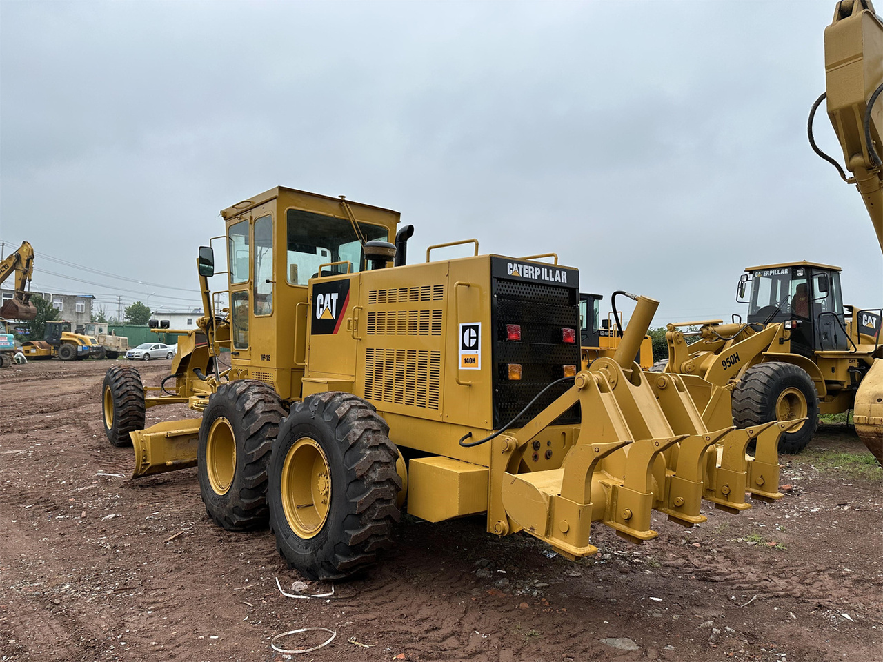 CATERPILLAR 140H - Niveleuse: photos 3 CATERPILLAR 140H - Niveleuse: photos 3