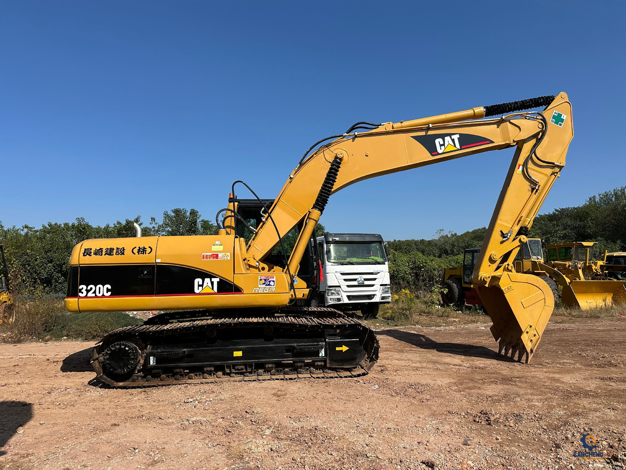 CATERPILLAR 320C - Pelle sur chenille: photos 4 CATERPILLAR 320C - Pelle sur chenille: photos 4