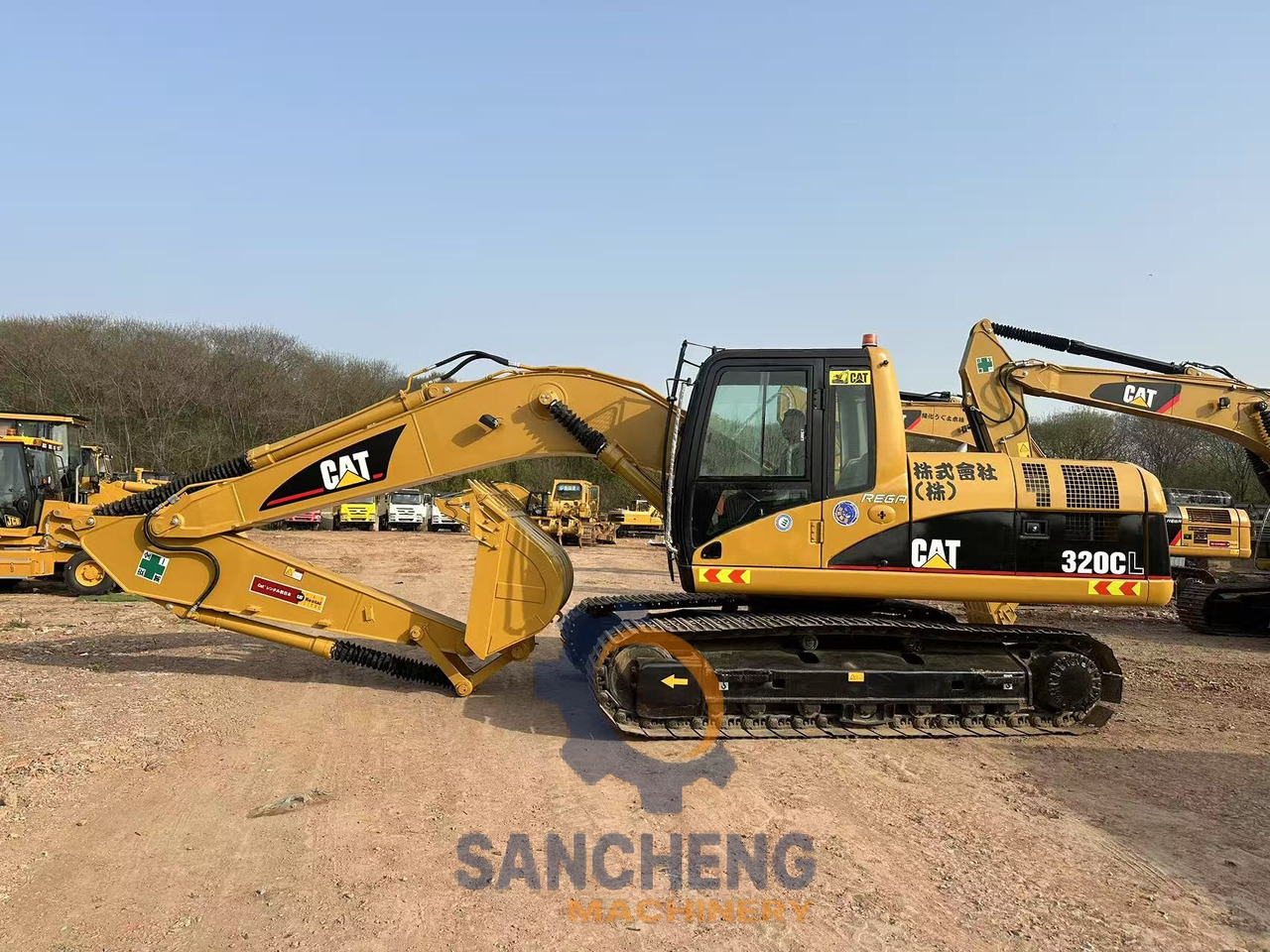 CATERPILLAR 320CL - Pelle sur chenille: photos 3 CATERPILLAR 320CL - Pelle sur chenille: photos 3