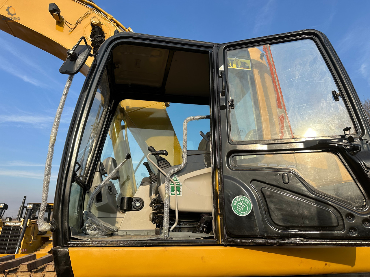 CATERPILLAR 320CL - Excavatrice amphibie: photos 5 CATERPILLAR 320CL - Excavatrice amphibie: photos 5