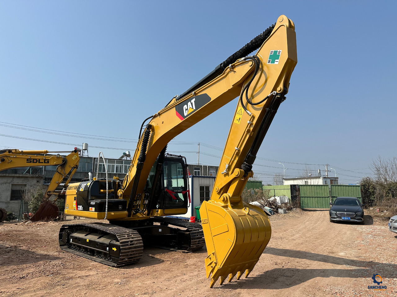 CATERPILLAR 320D2L - Pelle sur chenille: photos 5 CATERPILLAR 320D2L - Pelle sur chenille: photos 5