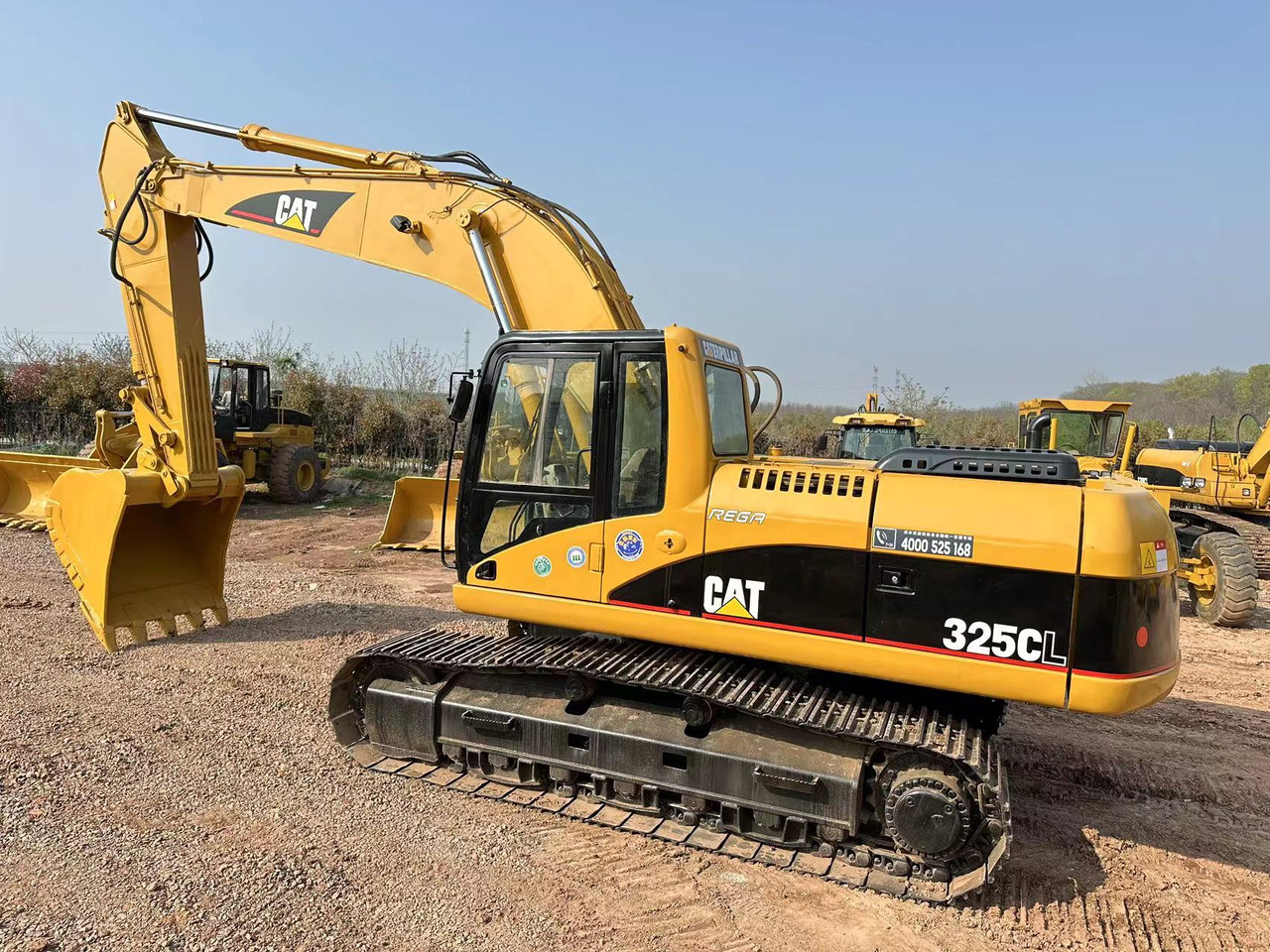 CATERPILLAR 325CL - Pelle sur chenille: photos 2 CATERPILLAR 325CL - Pelle sur chenille: photos 2