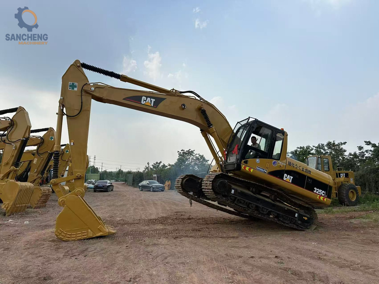 CATERPILLAR 325CL - Pelle sur chenille: photos 1 CATERPILLAR 325CL - Pelle sur chenille: photos 1