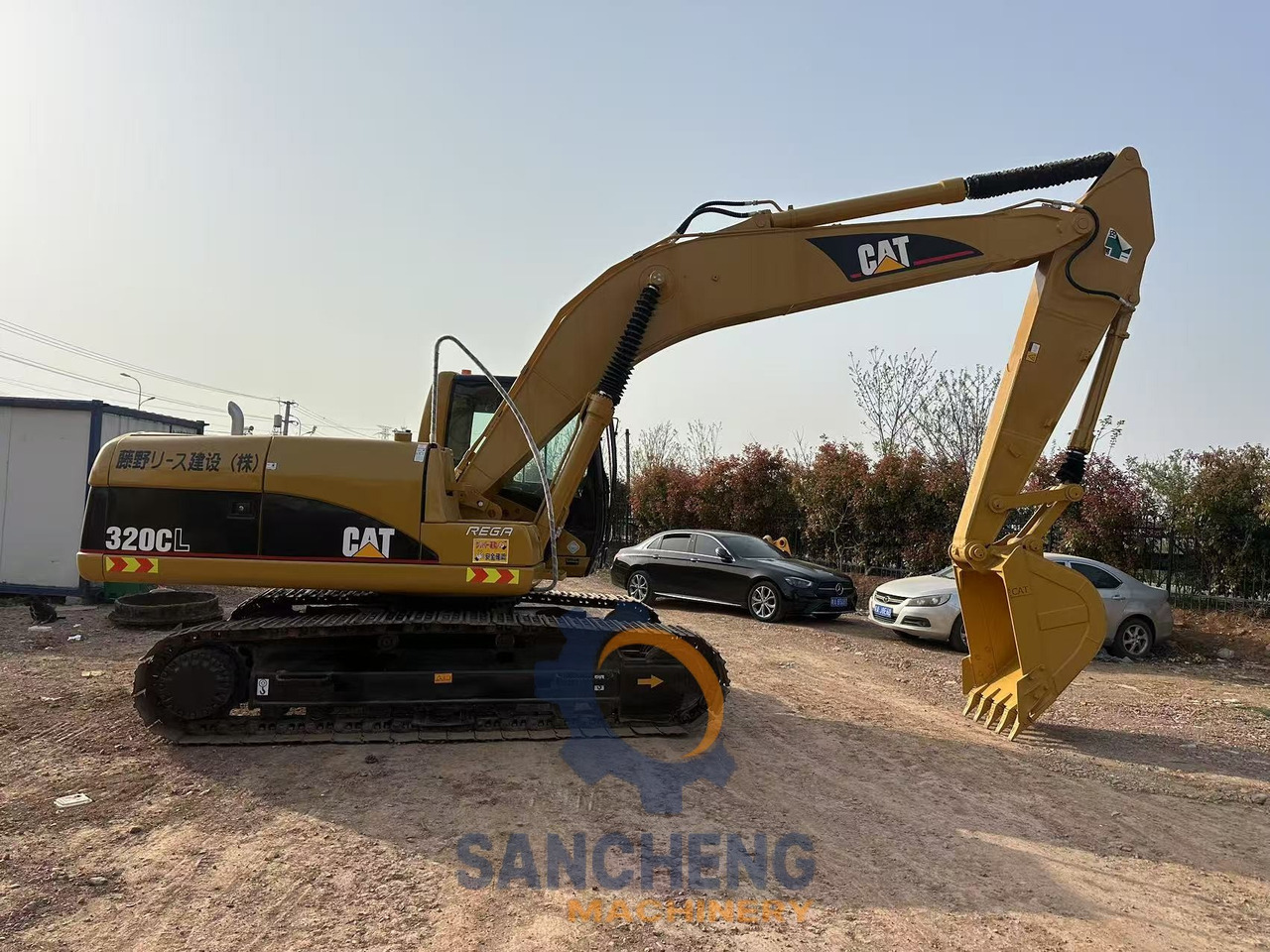 CATERPILLAR 330CL - Pelle sur chenille: photos 1 CATERPILLAR 330CL - Pelle sur chenille: photos 1