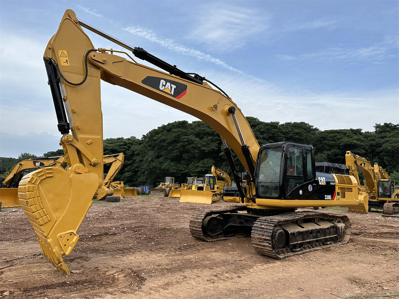 CATERPILLAR 330D - Pelle sur chenille: photos 2 CATERPILLAR 330D - Pelle sur chenille: photos 2