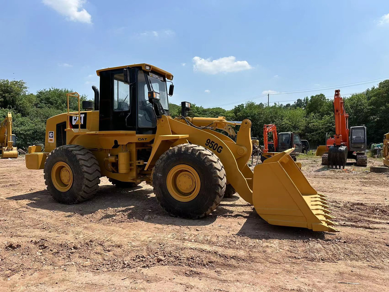 CATERPILLAR 950G - Chargeuse sur pneus: photos 5 CATERPILLAR 950G - Chargeuse sur pneus: photos 5