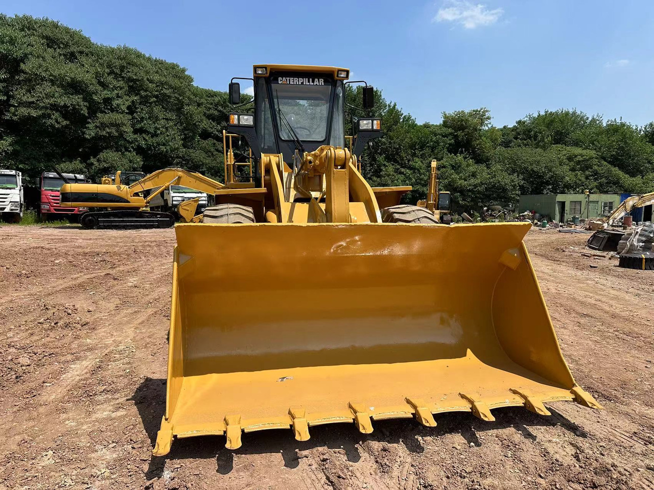 CATERPILLAR 950G - Chargeuse sur pneus: photos 3 CATERPILLAR 950G - Chargeuse sur pneus: photos 3