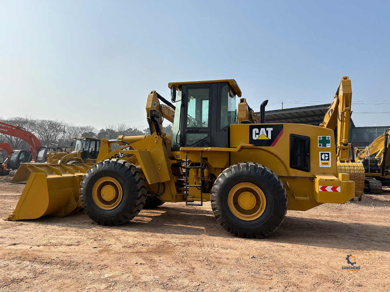 CATERPILLAR 950G - Chargeuse sur pneus: photos 3 CATERPILLAR 950G - Chargeuse sur pneus: photos 3