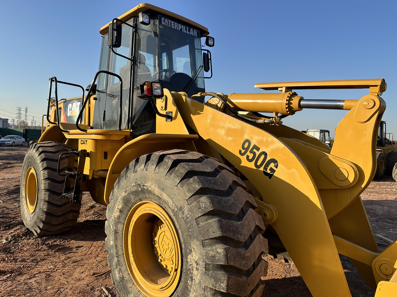CATERPILLAR 950G - Chargeuse sur pneus: photos 4 CATERPILLAR 950G - Chargeuse sur pneus: photos 4