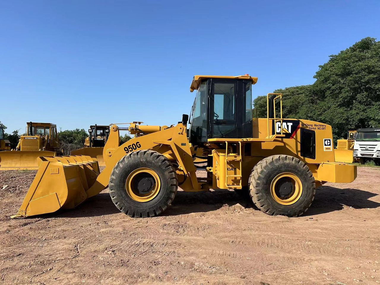 CATERPILLAR 950G - Chargeuse sur pneus: photos 5 CATERPILLAR 950G - Chargeuse sur pneus: photos 5