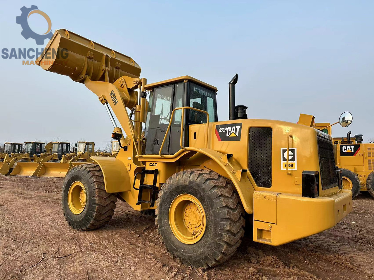 CATERPILLAR 950H - Chargeuse sur pneus: photos 1 CATERPILLAR 950H - Chargeuse sur pneus: photos 1