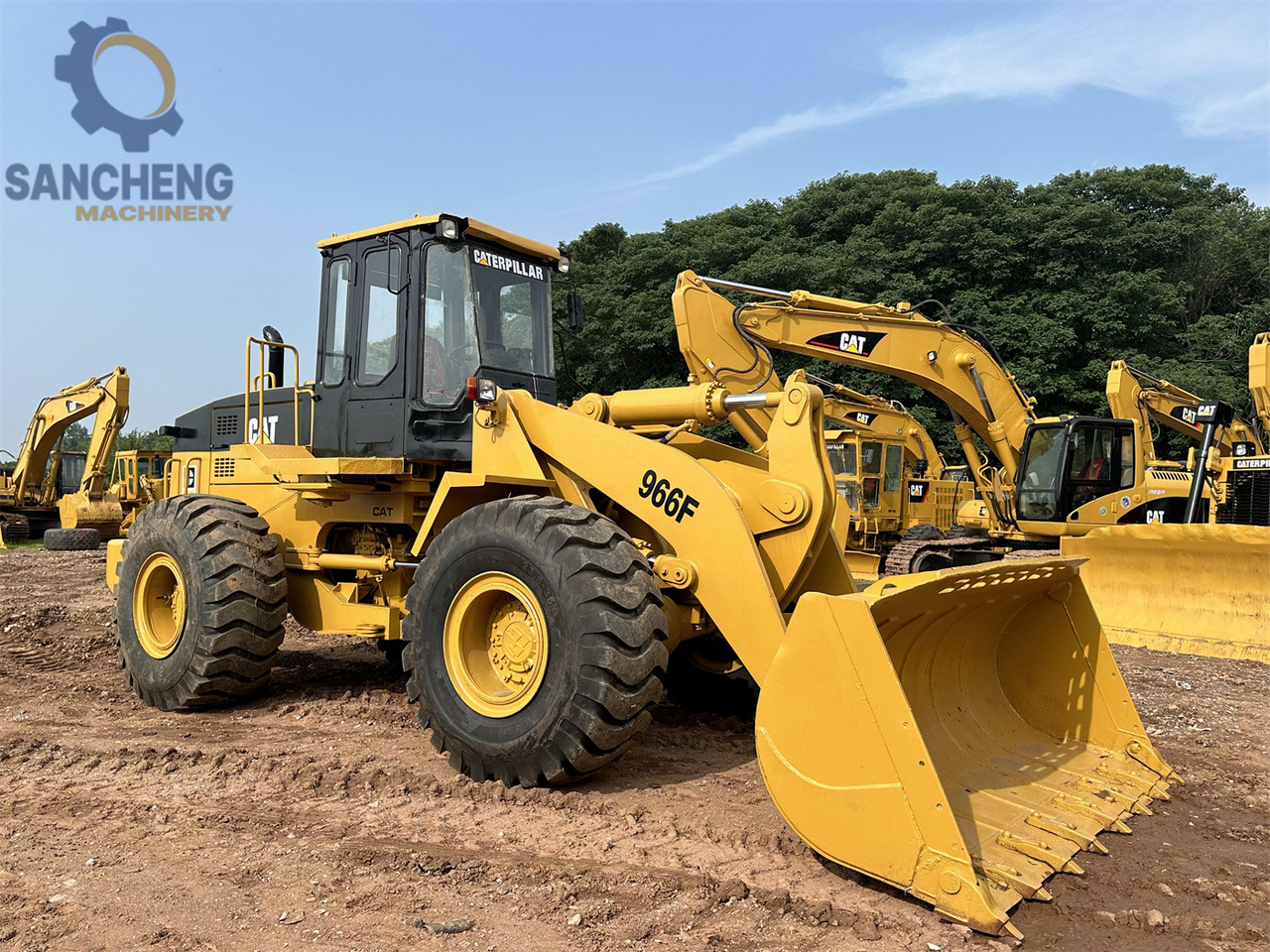 Chargeuse sur pneus CATERPILLAR 966F: photos 7