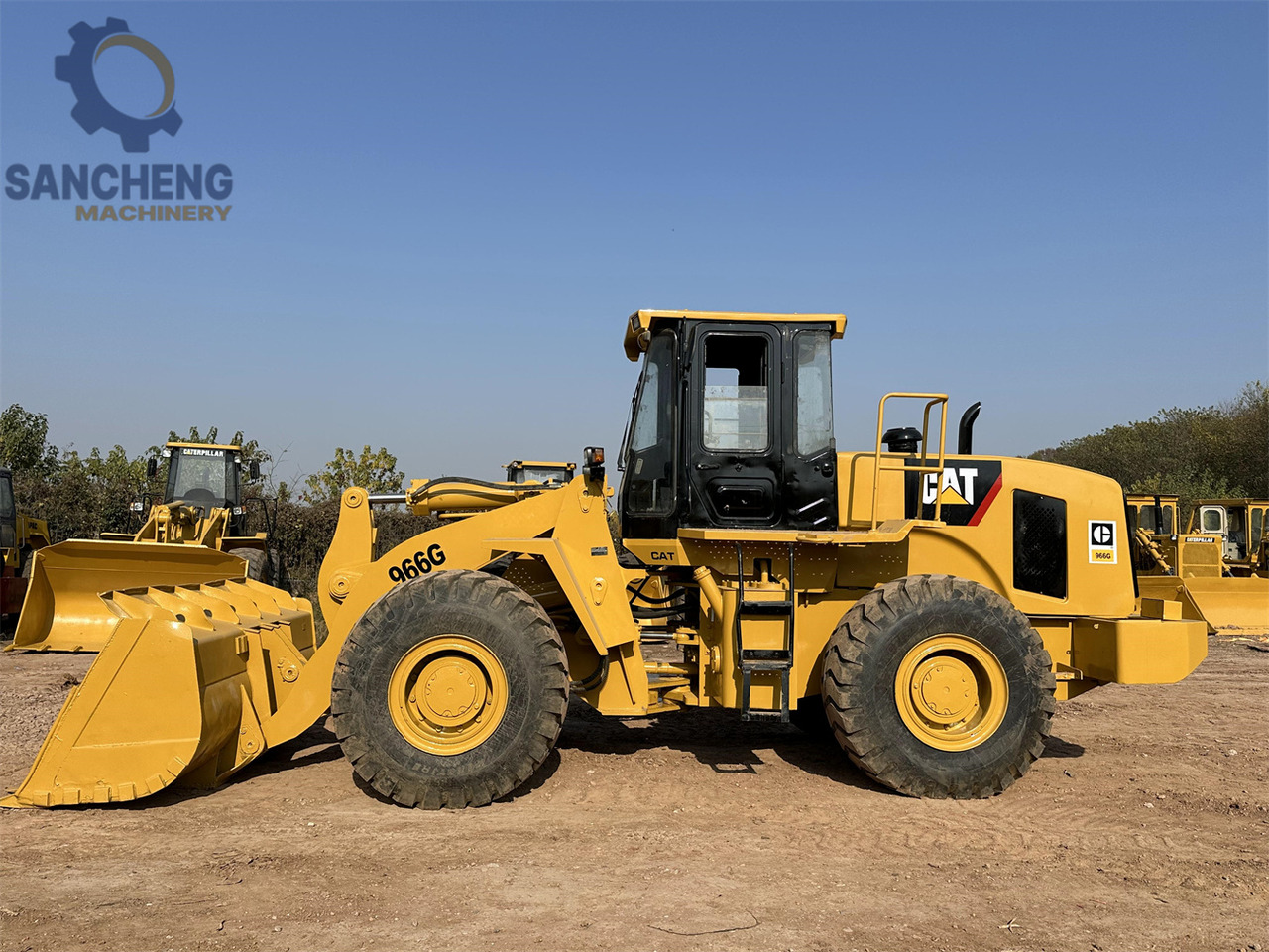 CATERPILLAR 966G - Chargeuse sur pneus: photos 2 CATERPILLAR 966G - Chargeuse sur pneus: photos 2