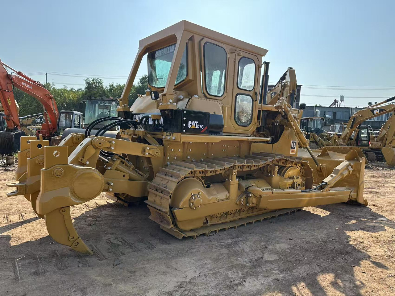 CATERPILLAR D7G - Bulldozer: photos 2 CATERPILLAR D7G - Bulldozer: photos 2