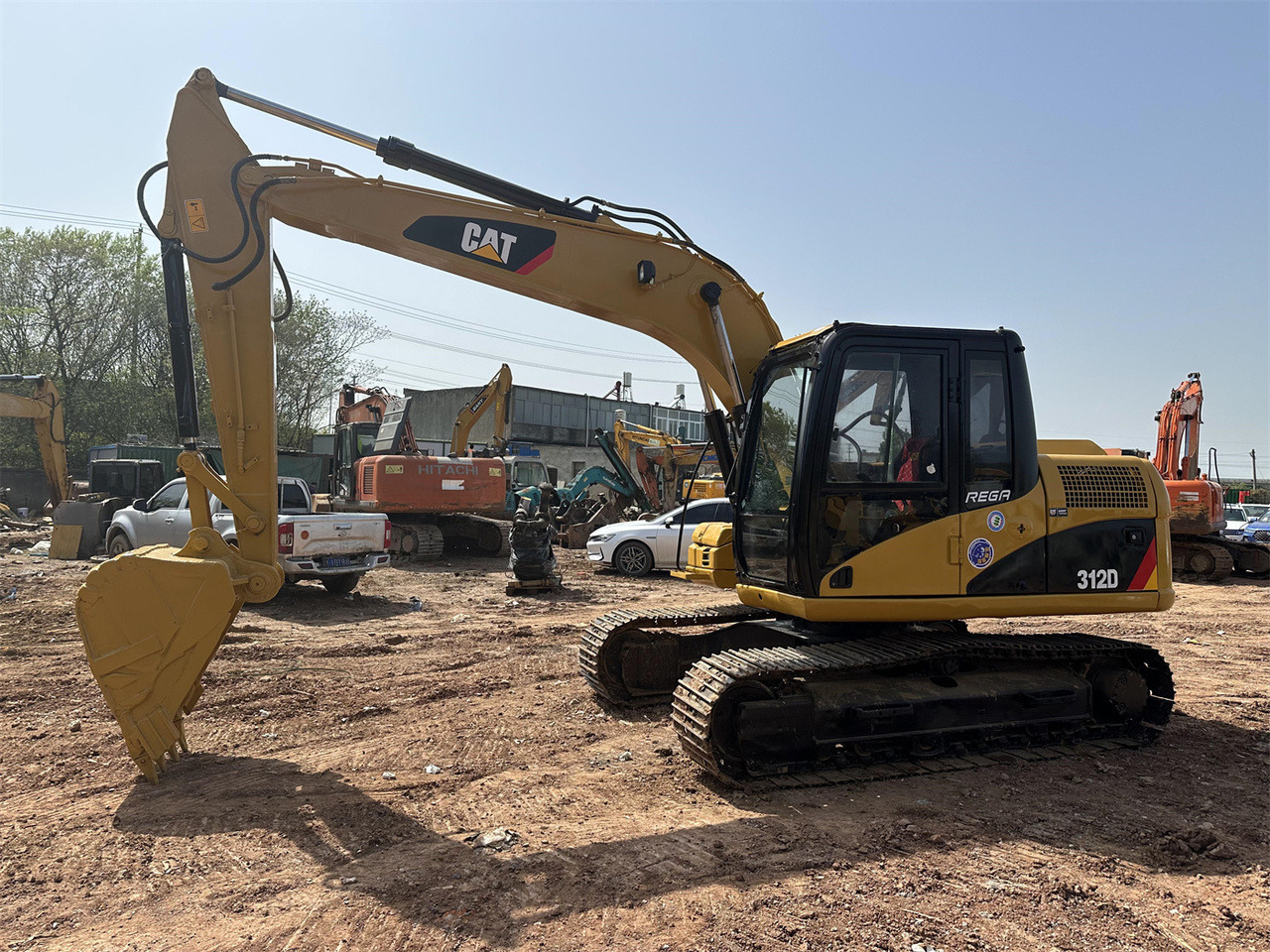 Caterpillar 312D - Mini pelle: photos 4 Caterpillar 312D - Mini pelle: photos 4