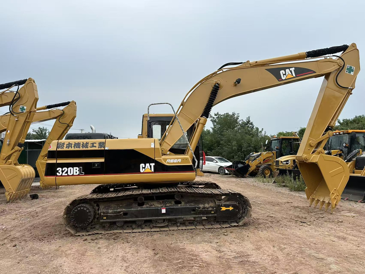 Caterpillar 320BL excavator - Pelle: photos 2 Caterpillar 320BL excavator - Pelle: photos 2
