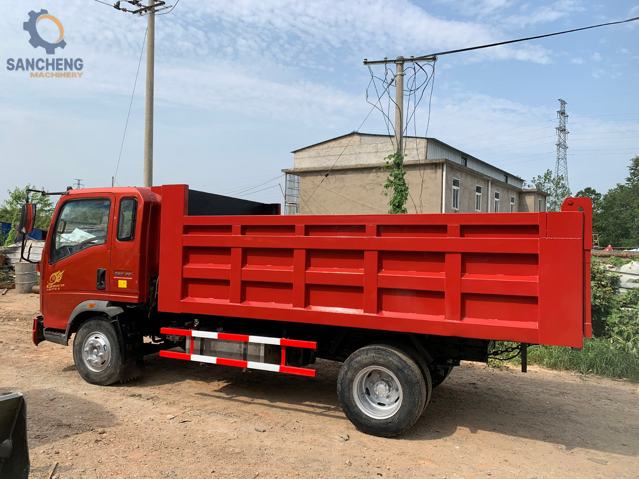 HOWO 4X2 - Camion benne: photos 4 HOWO 4X2 - Camion benne: photos 4