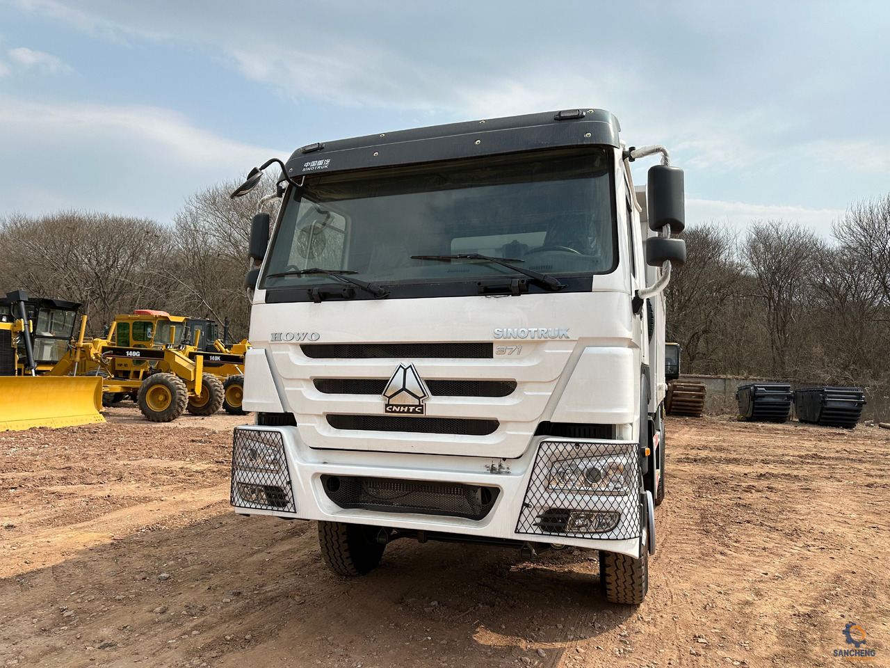 SINOTRUK Howo Dump truck 371 - Camion benne: photos 5 SINOTRUK Howo Dump truck 371 - Camion benne: photos 5