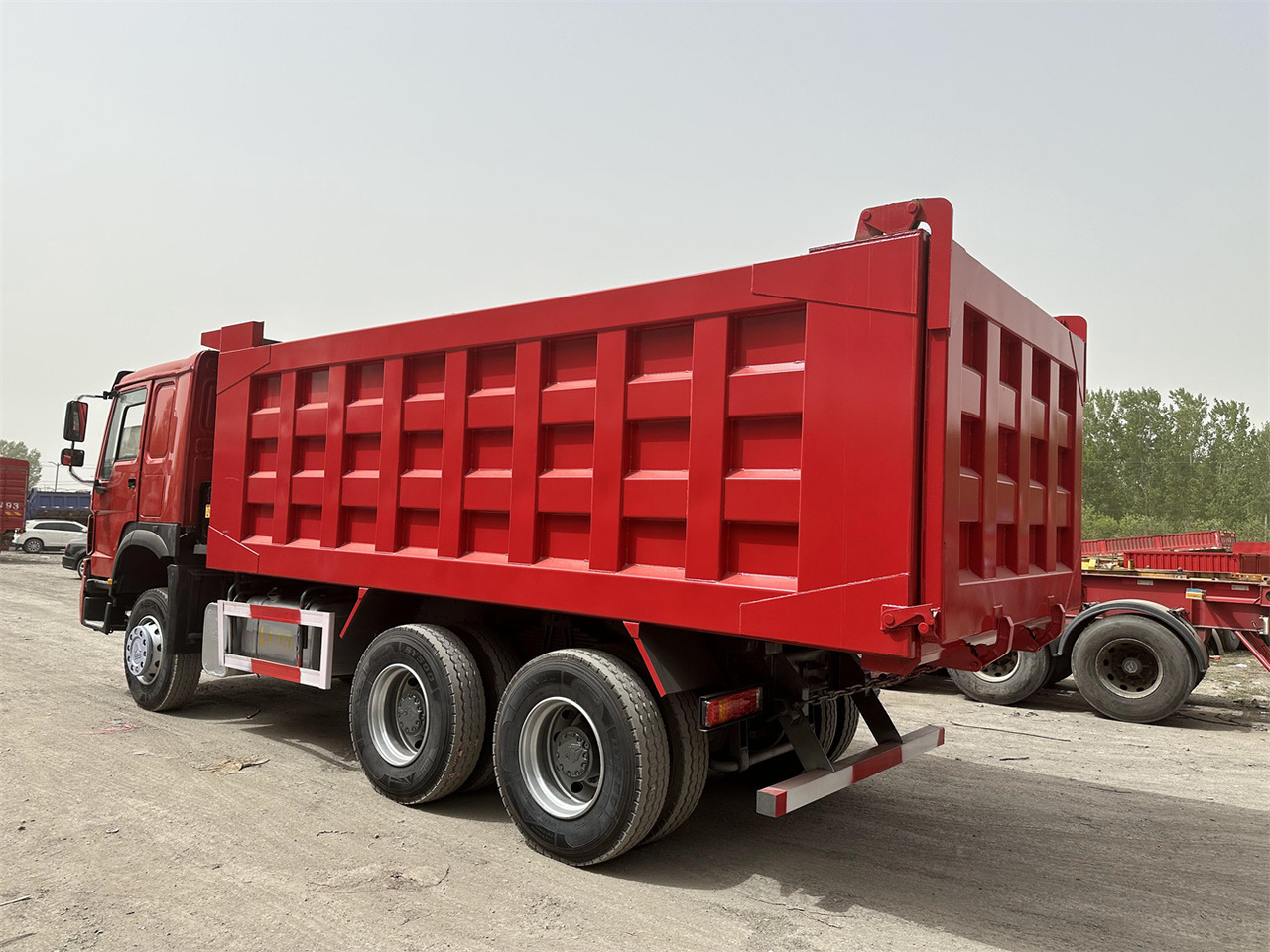 SINOTRUK Howo Dump truck 371 - Camion benne: photos 5 SINOTRUK Howo Dump truck 371 - Camion benne: photos 5