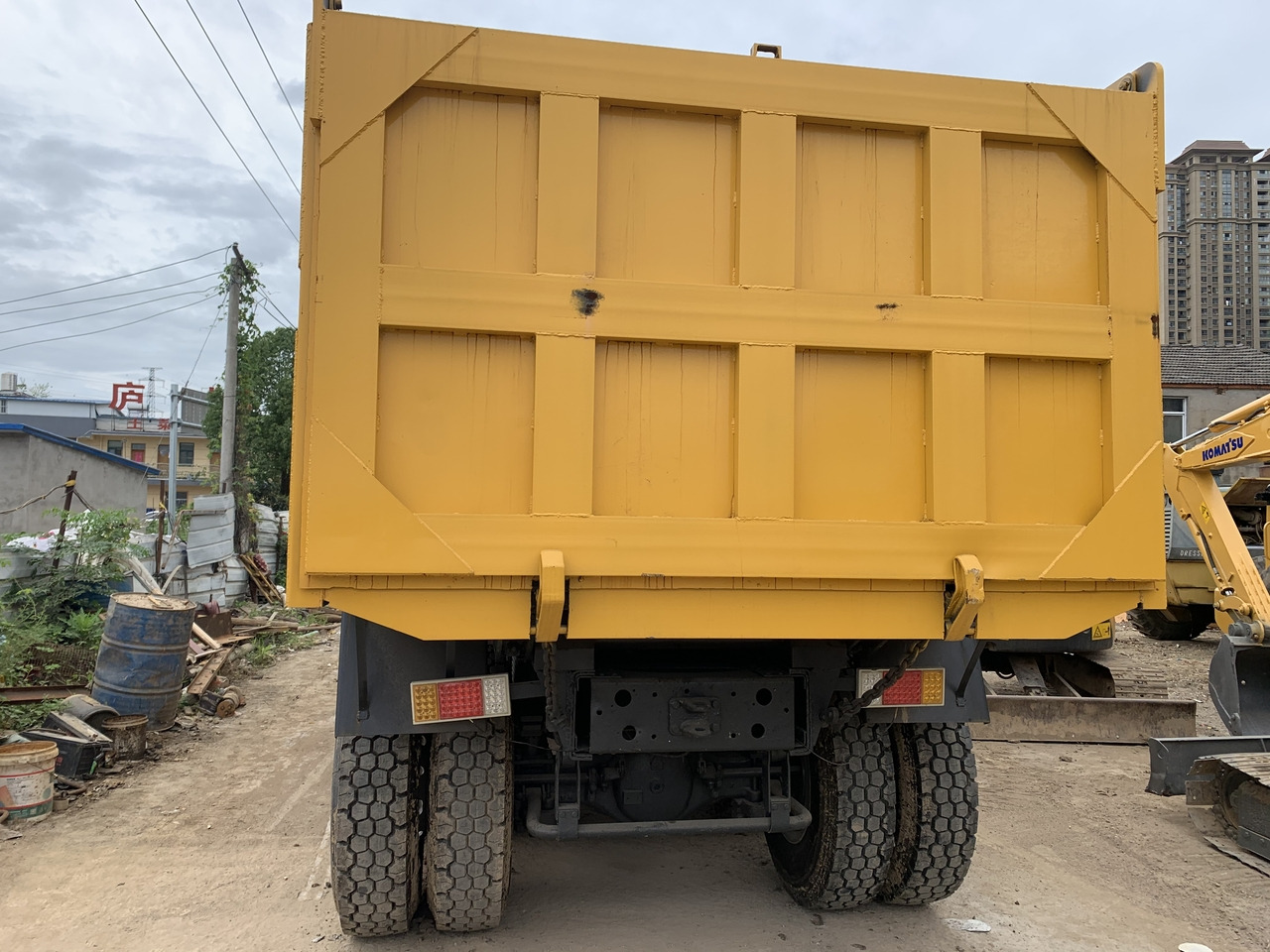 SINOTRUK Howo Dump truck 371 - Camion benne: photos 4 SINOTRUK Howo Dump truck 371 - Camion benne: photos 4
