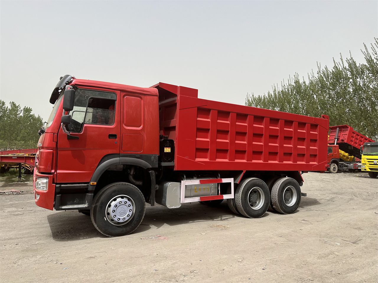 SINOTRUK Howo Dump truck 371 - Camion benne: photos 5 SINOTRUK Howo Dump truck 371 - Camion benne: photos 5