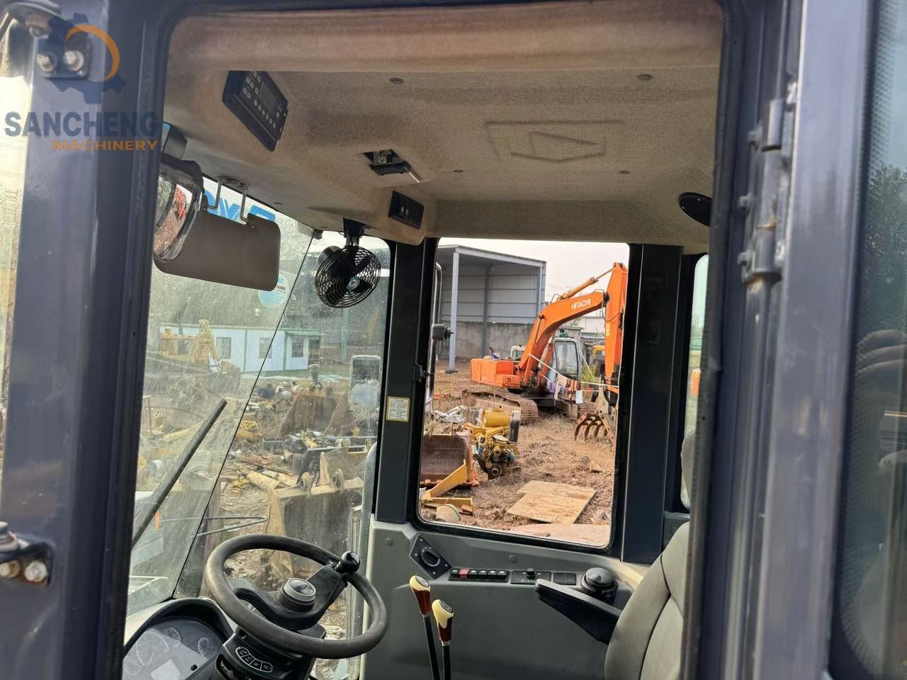 Chargeuse sur pneus XCMG LW500F: photos 6