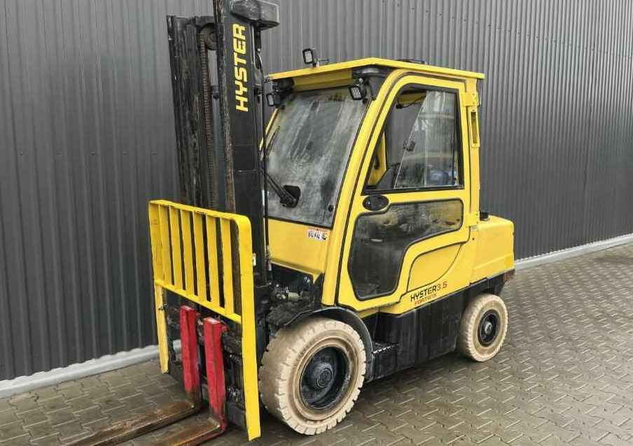 Hyster H3.5FT - Chariot élévateur à gaz: photos 1 Hyster H3.5FT - Chariot élévateur à gaz: photos 1