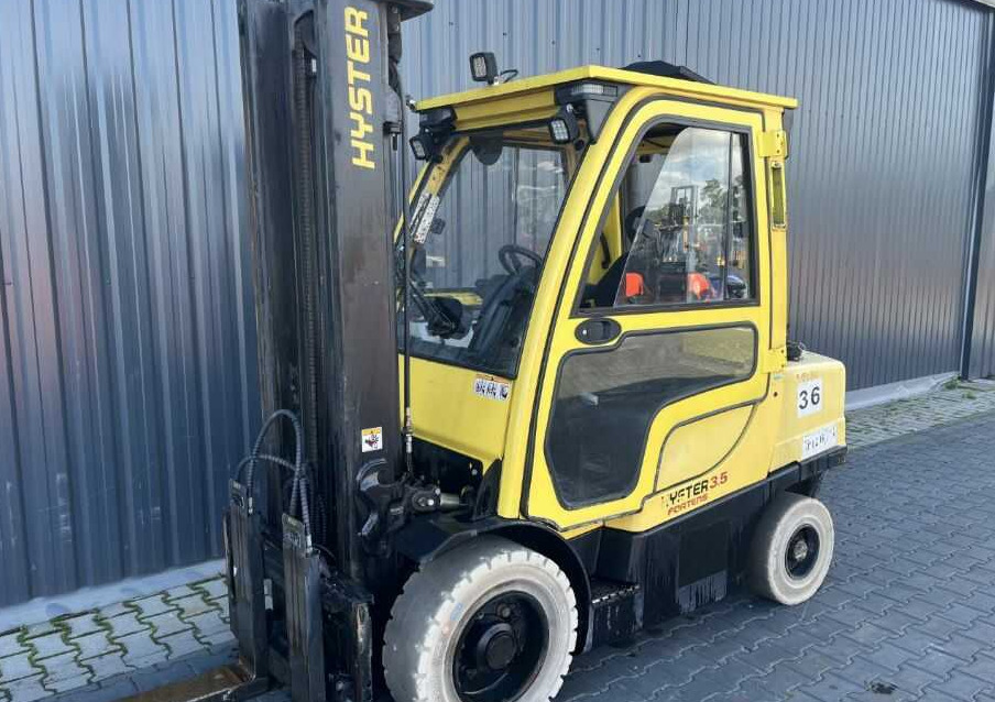 Hyster H3.5FT - Chariot élévateur à gaz: photos 1 Hyster H3.5FT - Chariot élévateur à gaz: photos 1