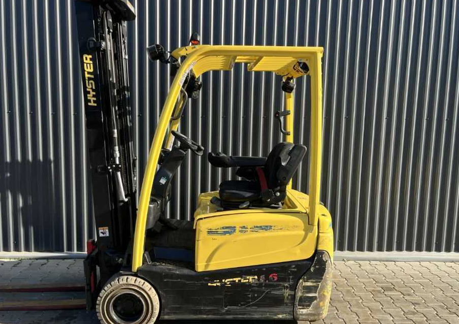 Hyster J1.6XNT - Chariot élévateur électrique: photos 2 Hyster J1.6XNT - Chariot élévateur électrique: photos 2