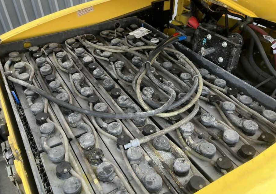 Hyster J2.5XN - Chariot élévateur électrique: photos 2 Hyster J2.5XN - Chariot élévateur électrique: photos 2