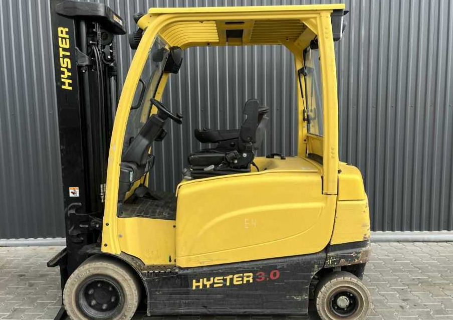 Hyster J3.0XN - Chariot élévateur électrique: photos 2 Hyster J3.0XN - Chariot élévateur électrique: photos 2