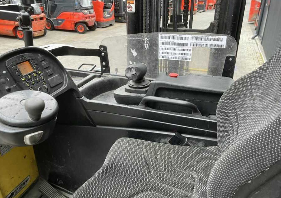 Chariot à mât rétractable Hyster R2.5: photos 10