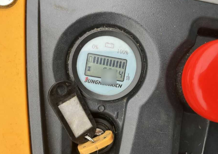 Jungheinrich EJEM13 - Transpalette: photos 5 Jungheinrich EJEM13 - Transpalette: photos 5