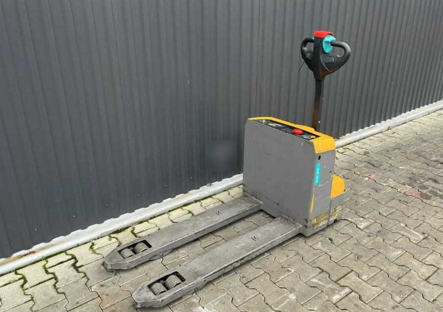 Jungheinrich EJEM13 - Transpalette: photos 1 Jungheinrich EJEM13 - Transpalette: photos 1