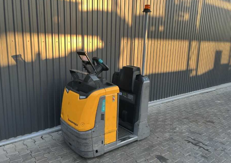 Jungheinrich EZS350 - Chariot tracteur: photos 1 Jungheinrich EZS350 - Chariot tracteur: photos 1