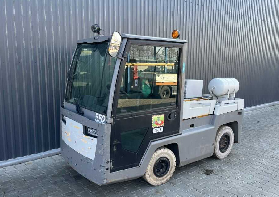 Jungheinrich EZS7280L - Chariot tracteur: photos 1 Jungheinrich EZS7280L - Chariot tracteur: photos 1